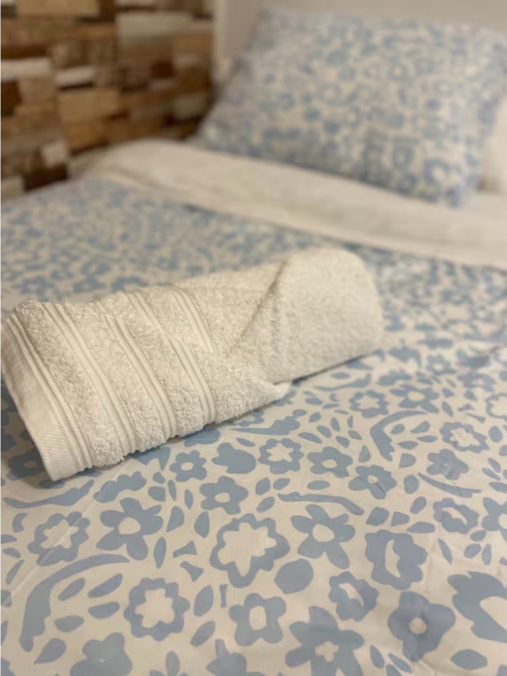 EUC IKEA Blue Floral Recycled Polyester Queen Sz Duvet Cover Only